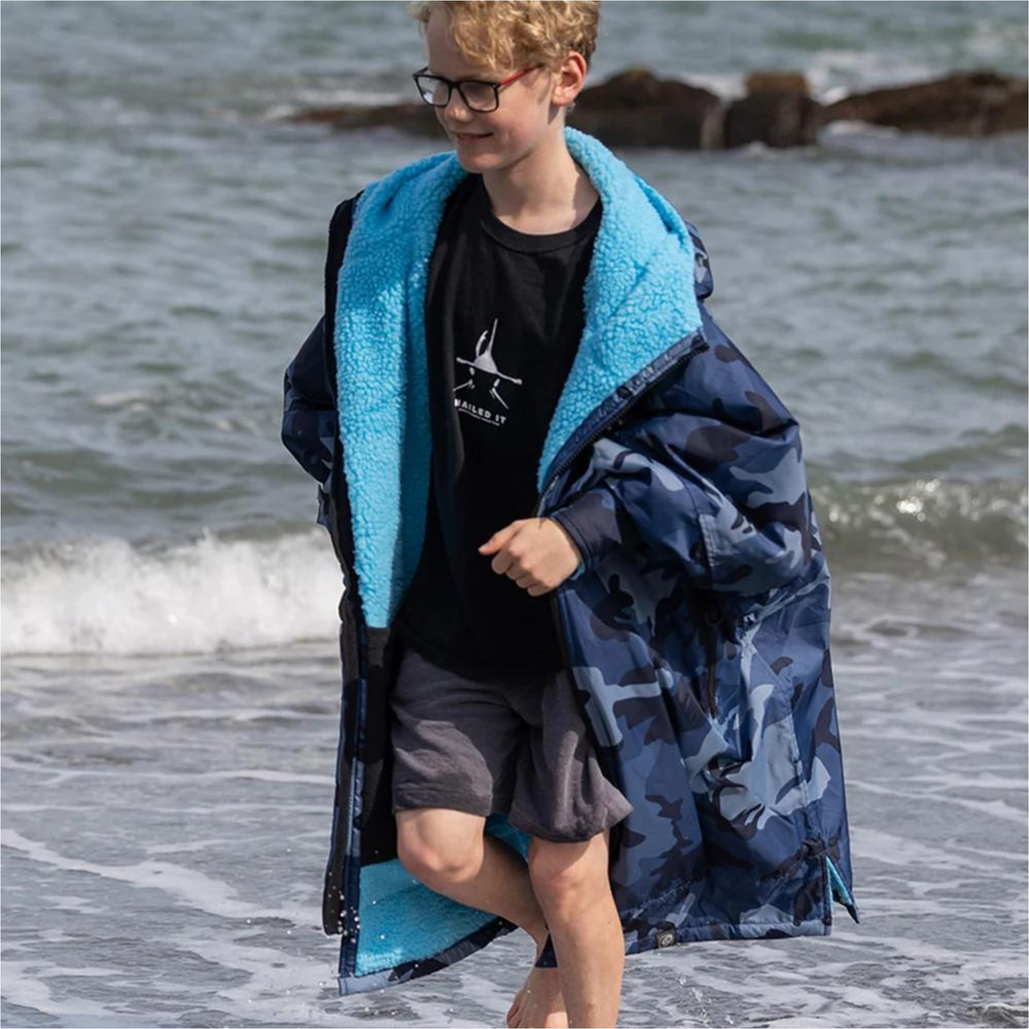2026 Dryrobe Bambino Advance Accappatoio Da Cambio A Maniche Lunghe V3KSLSDA - Blue / Mimetico